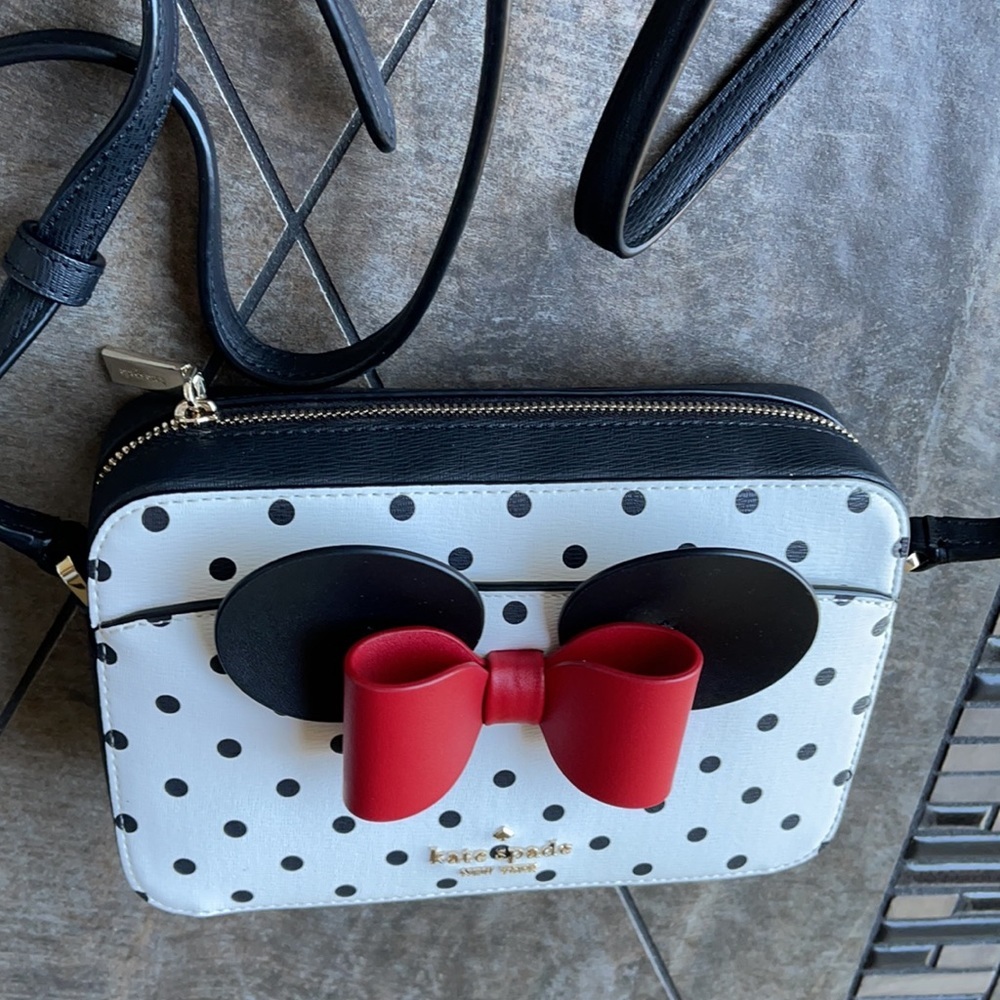 disney x kate spade new york other minnie mouse camera bag - Picture 4 of 16